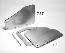 Load image into Gallery viewer, #BY01 Washburn Windows: Carburetor / Engine Bay Access Panels for Bug (large version)