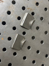 Load image into Gallery viewer, ZZ #BS06 Bus: Type 2 Heater Log Legs
